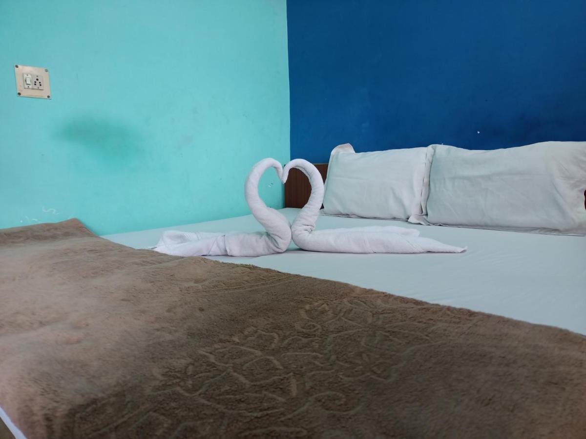 Jpm Guest House Varanasi Exterior foto