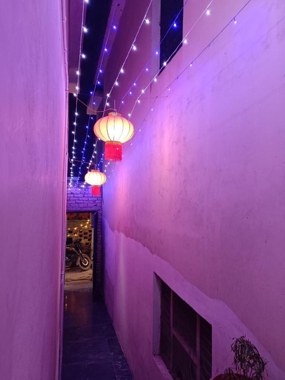 Jpm Guest House Varanasi Exterior foto