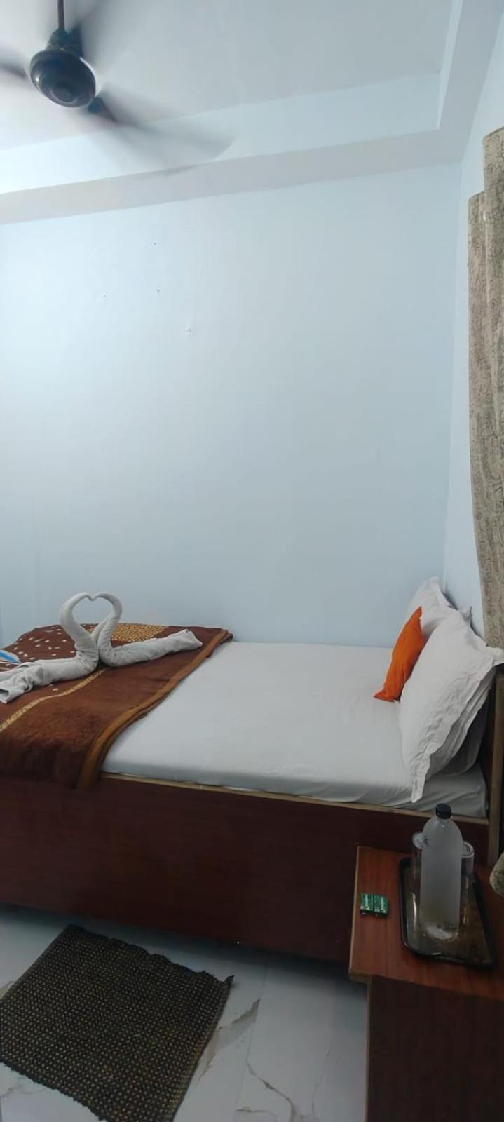 Jpm Guest House Varanasi Exterior foto